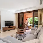 Apartmán Golden Coast Escape *