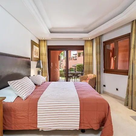 Apartament Golden Coast Escape *