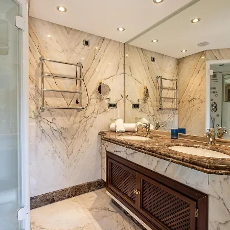 Golden Coast Escape Estepona