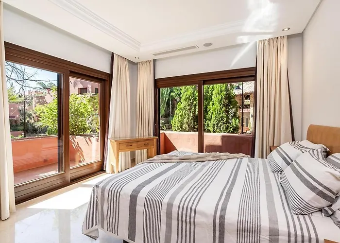 Golden Coast Escape Apartman