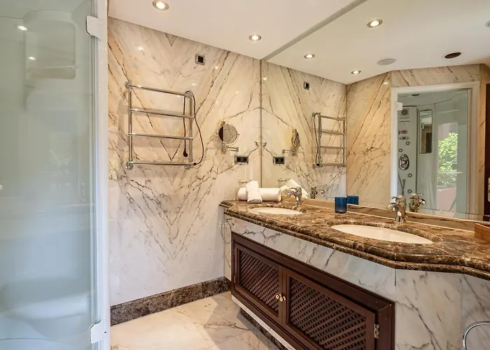 Golden Coast Escape Estepona